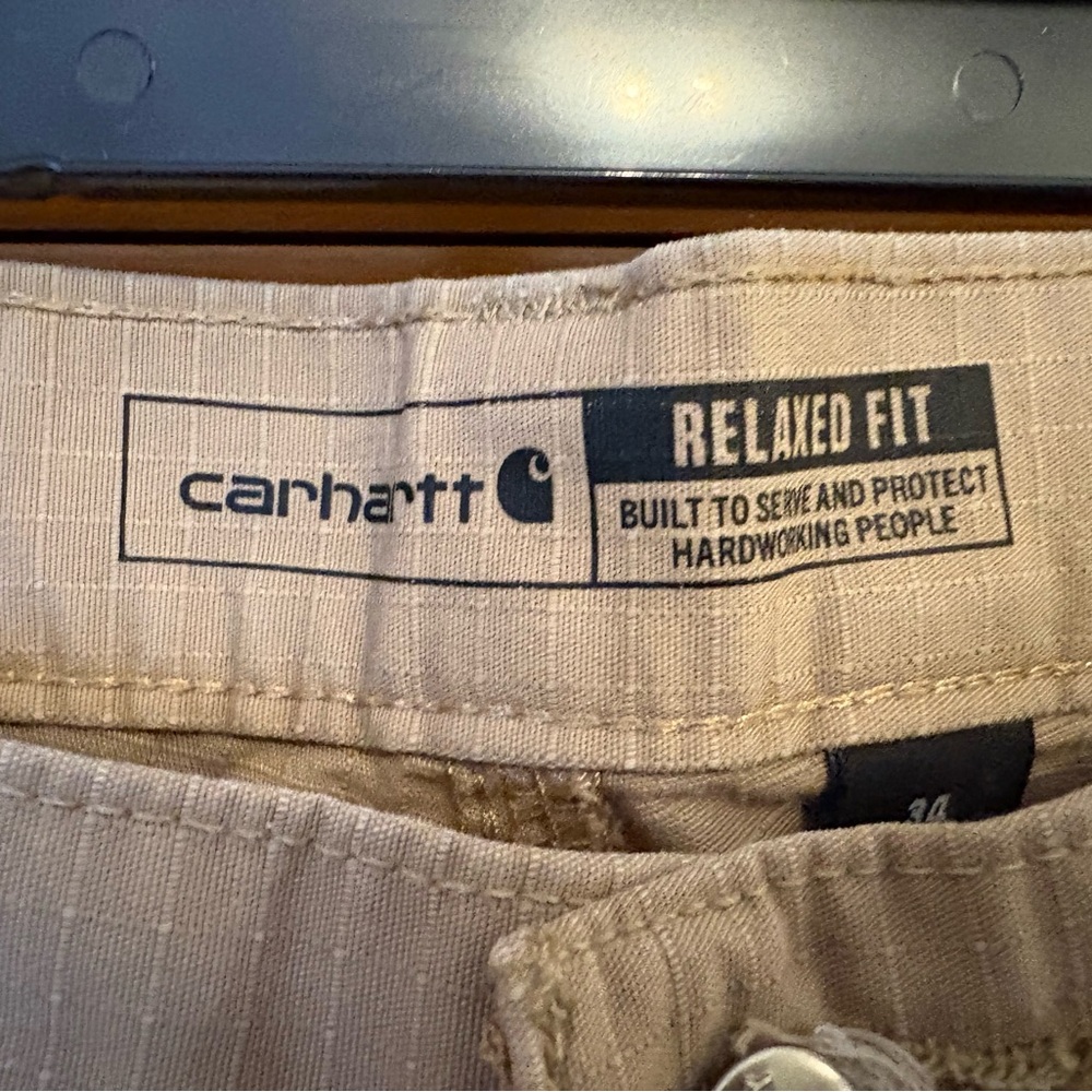 Carhartt Tan Utility lightweight Cargo Shorts 34 - Picture 2 of 4